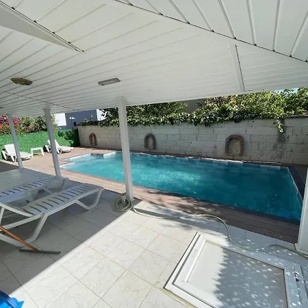 Old House With Pool Villa Germiyanyalisi
